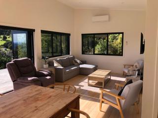 Ocean Cliff Court - 2