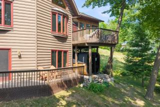 Loonstar Lodge - 5