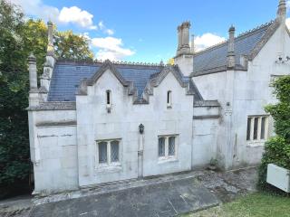 Guest Quarters at the Abbey - 6
