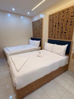 Tura Pyramids View Inn - 4