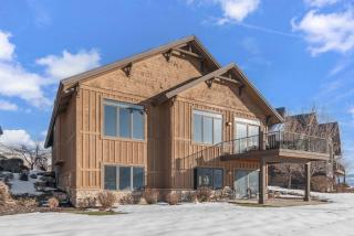 Eden Mountain Retreat House with HOA Pool Hot Tub Stunning Views - 6