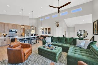 Powder Mountain Views Hot Tub Luxury Eden Retreat for Families - 8