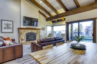 Amazing Lakefront Townhome with Lake & Pool Views Gas Grill Steps from Private Beach - 3