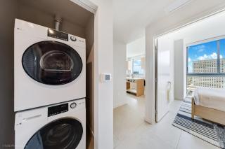 Chic 2Br Floor 18 Heart of Downtown Miami - 2