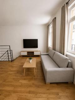 Stylish Apt Right in the City Center - 3