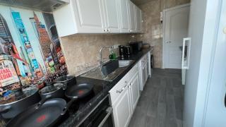Large one bedroom flat with two beds sleep 4 - 4