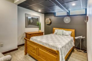 Observation Beehive! Walkable Dtwn Tiffin Apt - 2