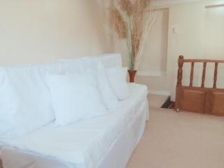 2 Bedroom Apartment Cusco - Main Avenue - 2