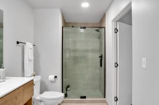 Modish 1BR - BOK, Near Blue Dome, Pets Allowed - 1