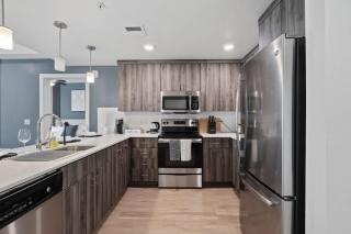 Unique SLC Getaway 2-Bed, 2-Bath with Fire Pit - 9