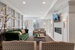 Unique SLC Getaway 2-Bed, 2-Bath with Fire Pit - 1