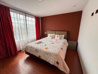 Casa de 3 pisos con área de gym y entretenimiento 4 habitaciones para hasta 8 personas - 9