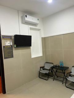 Cảnh Việt Hotel - 1