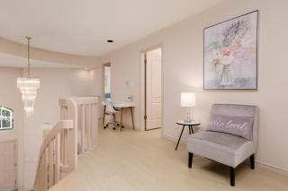 Spacious 5 BR Family Home Near YVR&Vancouver - 2