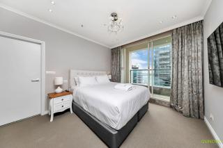 QV Stays Luxury with Sea Views - 7