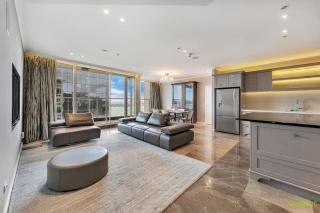 QV Stays Luxury with Sea Views - 5