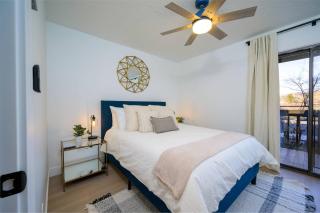 Stunning Mountain View Condo Hot Tub & Pool Access - 6