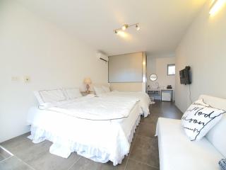 Jeju Twowinsome Pension - 2