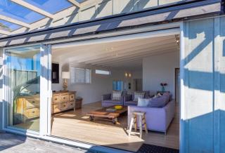 Waikare House - Above Oneroa Bay - 4