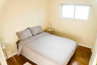 Spacious 6BR Home 4 Mins to Downtown - 8