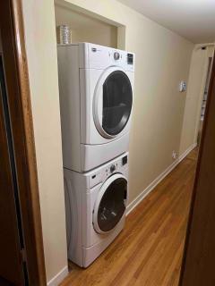Spacious 6BR Home 4 Mins to Downtown - 3