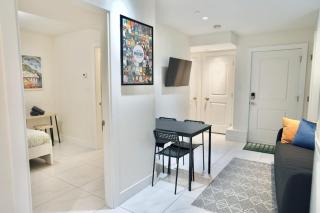 3 Beds Entire House w 1 free Parking - Good location - 5