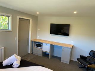 Private Ensuite at the base of Coronet Peak - 5