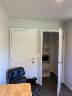 Private Ensuite at the base of Coronet Peak - 1