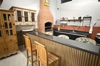 Casa Espaçosa com Área Gourmet - 9