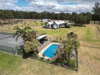 Ironbark Hill Retreat - 0