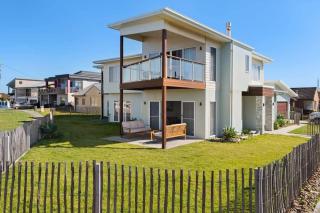 Sea Sand and Serenity at Stockton - Stunning Sophistication - 8