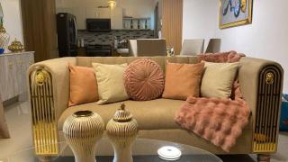 Spacious Condo with Pool, Gym, and Central AC in Santiago - 0