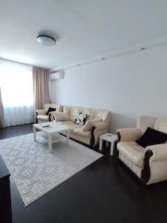 Adrian Home City - 7