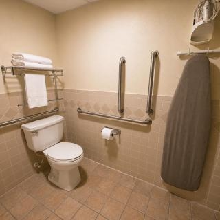Moose Lake Lodge & Suites - 6