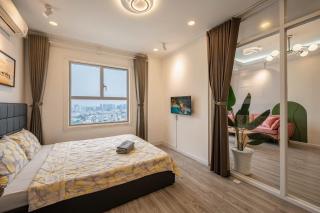Elegant 1BR Apartment - 2