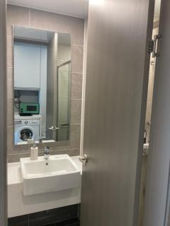 BRANDNEW Residence Bayment A1 - 5