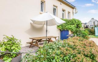 Awesome Home In Lézardrieux With Wifi - 0