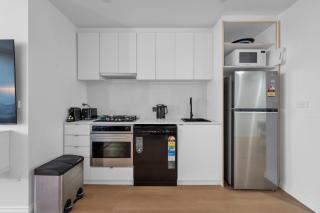 Bright 1-Bed Apartment Near Royal Botanic Gardens - 3