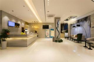 City Comfort Inn Xinfeng High-speed Railway West Station Yingbin Avenue - 8