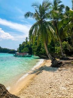Five R Dinagat Tours - 1