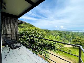 Peace & Torio #5 Ocean View + Starlink Wi-Fi - Holiday Home - 8