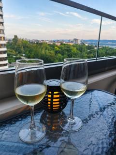 Pool View Apartment Varna - 6