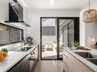 Stone River Villa 2 - Private Escape - Heated Pool - 2