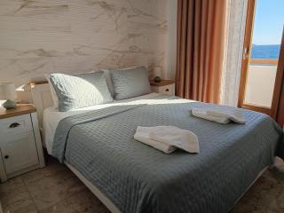 ELEVER Apartments - 4