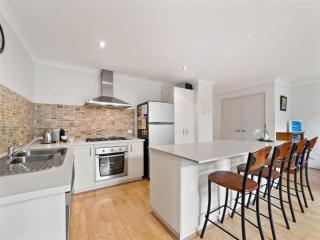 Townhouse 212 - Private - Central - Family Friendly - 7