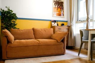 Charming St Kilda East Retreat with Parking - 4