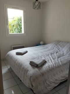 Logement complet avec chambre séparée et parking - 3
