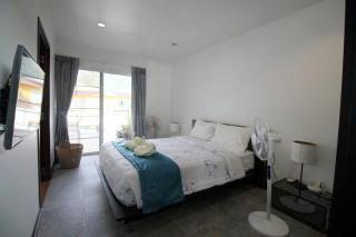 Modern 3BR Townhouse Kamala - 1