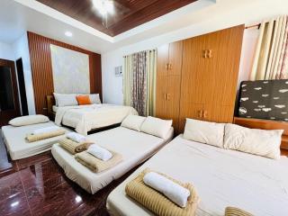4 BR 3 T and B House near SRP and Starmall with 2 Parking Space - 4