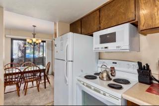 Cozy Condo w Pool, Spa, Hot Tub n BBQ - 6